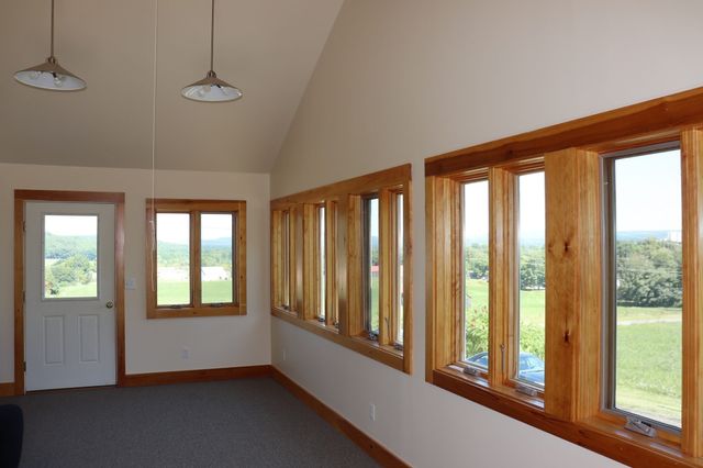 95 Huntington Rd., Hadley, MA 01035