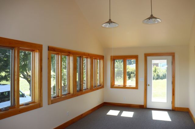 95 Huntington Rd., Hadley, MA 01035