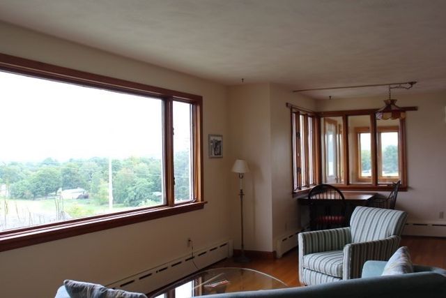 95 Huntington Rd., Hadley, MA 01035