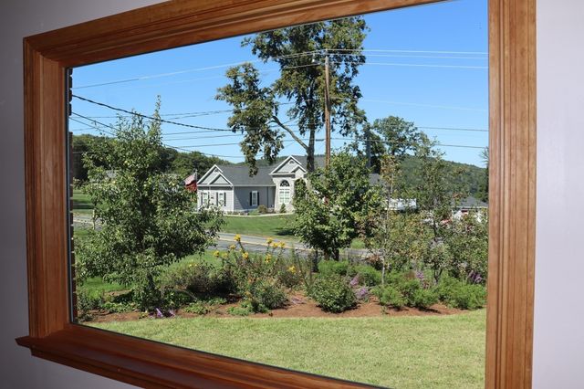 95 Huntington Rd., Hadley, MA 01035