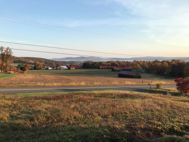 95 Huntington Rd., Hadley, MA 01035