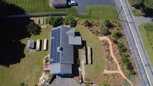 95 Huntington Rd., Hadley, MA 01035