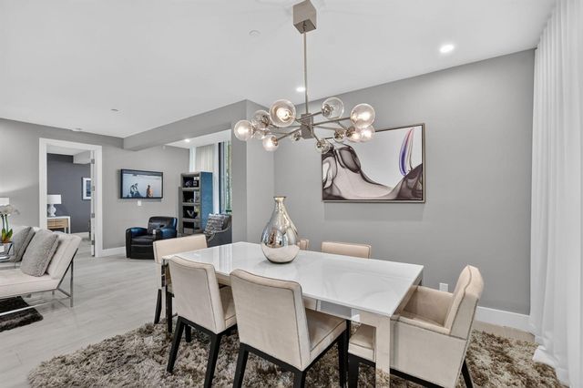 7847 Lakeside Boulevard 1015, Boca Raton, FL 33434