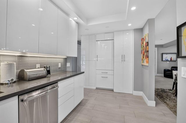 7847 Lakeside Boulevard 1015, Boca Raton, FL 33434