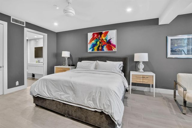 7847 Lakeside Boulevard 1015, Boca Raton, FL 33434