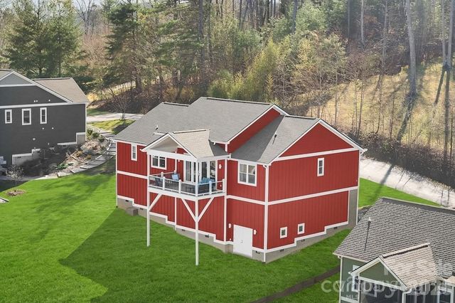 68 Carrie Drive, Hendersonville, NC 28792