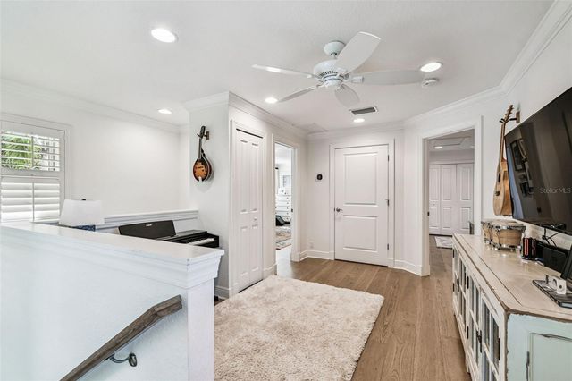 3203 W SAN JUAN STREET, Tampa, FL 33629