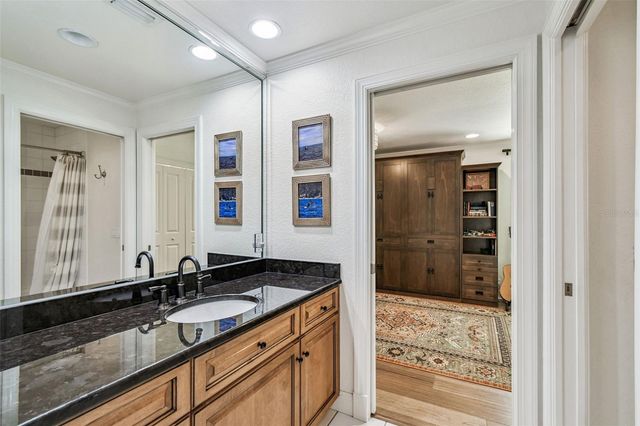 3203 W SAN JUAN STREET, Tampa, FL 33629