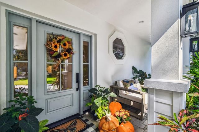 3203 W SAN JUAN STREET, Tampa, FL 33629