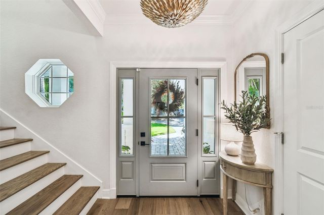 3203 W SAN JUAN STREET, Tampa, FL 33629