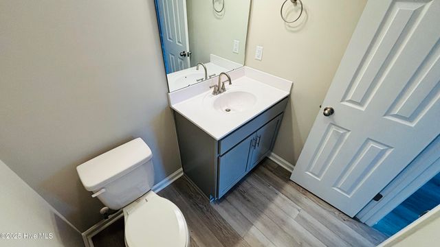 1151 Cross Creek Circle H, Greenville, NC 27834