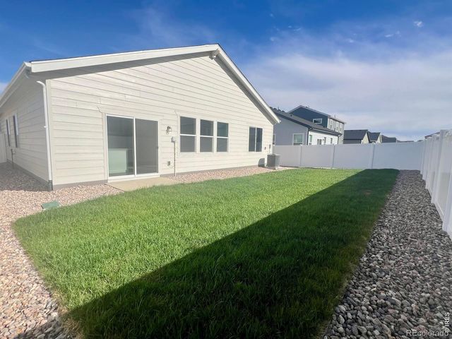 527 85th Ave Ct, Greeley, CO 80634