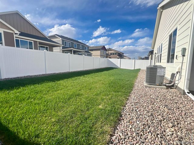 527 85th Ave Ct, Greeley, CO 80634