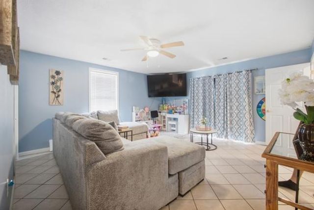 3129 Longwood Avenue, Kansas City, KS 66104