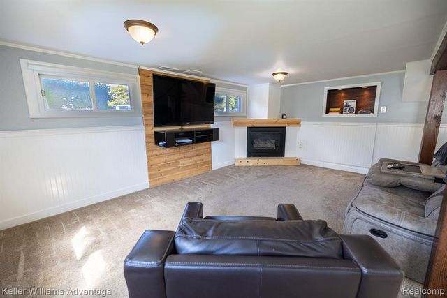 28417 Cambridge Street, Garden City, MI 48135