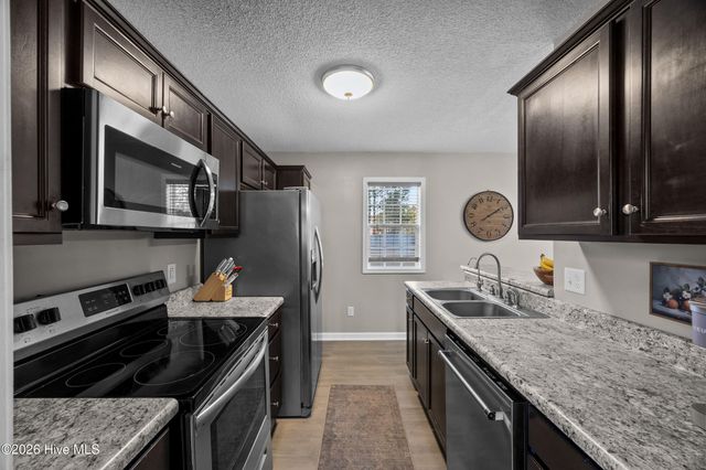 162 King Road, Jacksonville, NC 28540