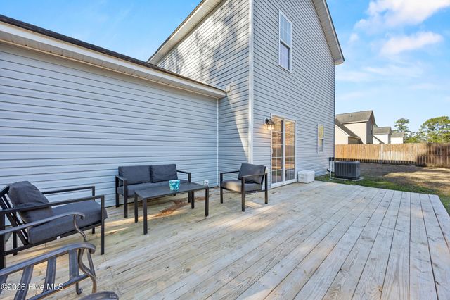 162 King Road, Jacksonville, NC 28540