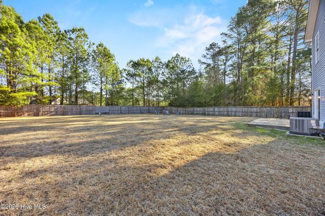 162 King Road, Jacksonville, NC 28540