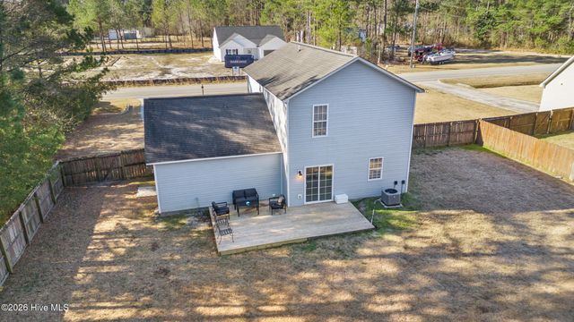 162 King Road, Jacksonville, NC 28540