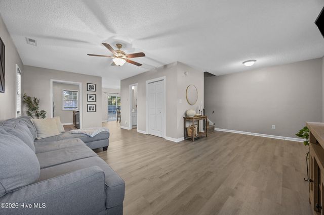 162 King Road, Jacksonville, NC 28540