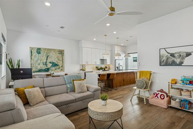 5018 Bryan Street 203, Dallas, TX 75206