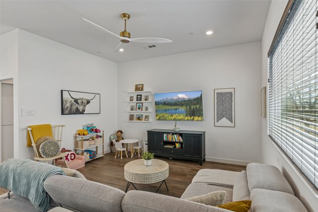 5018 Bryan Street 203, Dallas, TX 75206