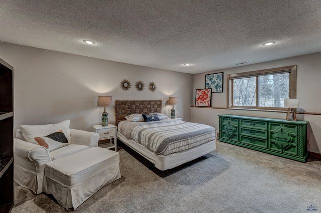 5715 TREELINE CT, Rapid City, SD 57702