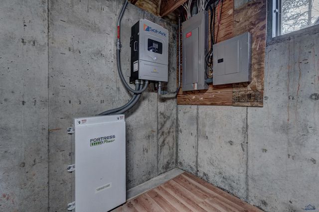 5715 TREELINE CT, Rapid City, SD 57702