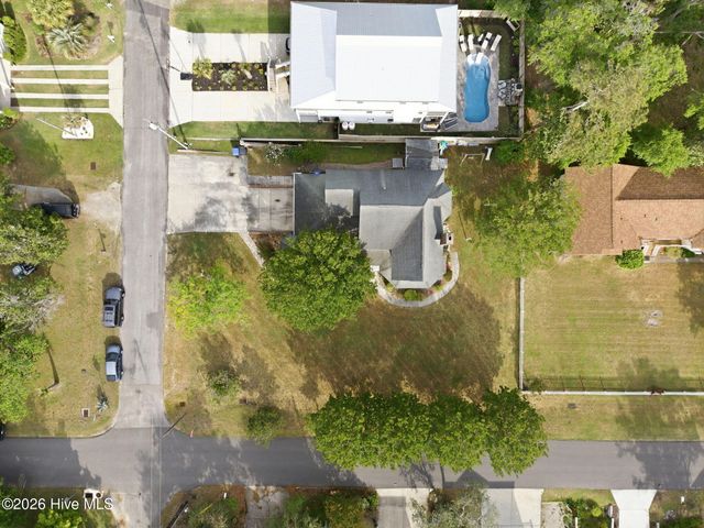 701 Fifth Street S, Carolina Beach, NC 28428