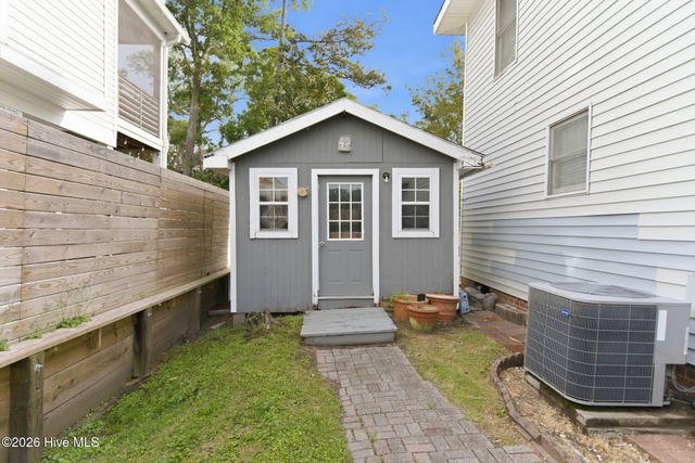 701 Fifth Street S, Carolina Beach, NC 28428