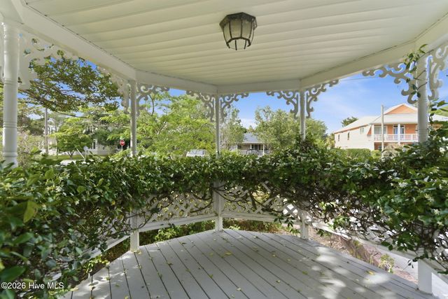 701 Fifth Street S, Carolina Beach, NC 28428