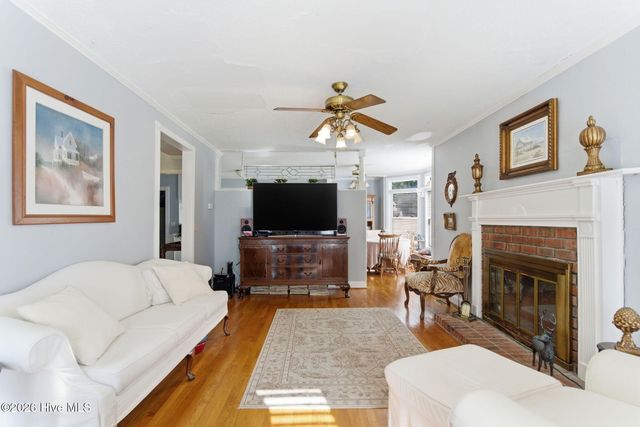 701 Fifth Street S, Carolina Beach, NC 28428