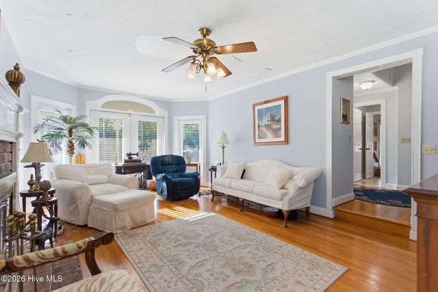 701 Fifth Street S, Carolina Beach, NC 28428