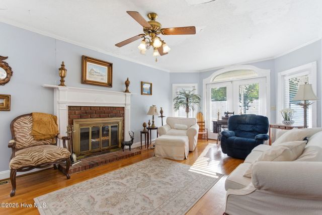 701 Fifth Street S, Carolina Beach, NC 28428