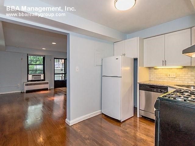94A Marion Street 4, Brookline, MA 02446
