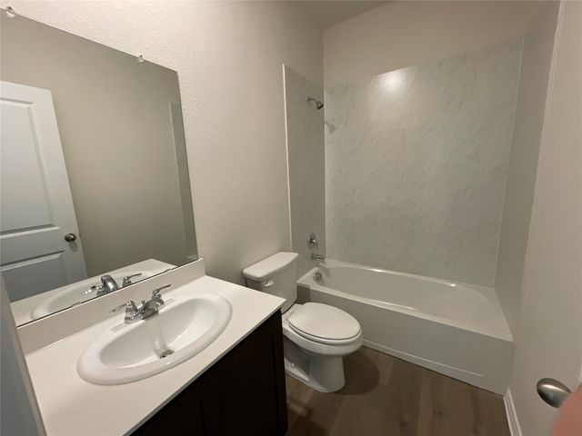 541 Epiphany Lane, Lavon, TX 75166