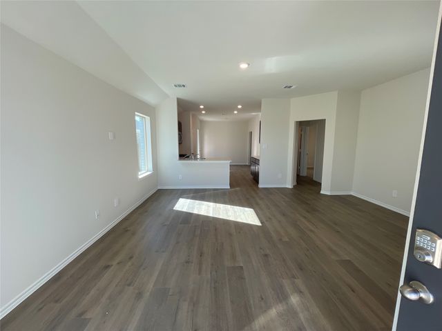 541 Epiphany Lane, Lavon, TX 75166