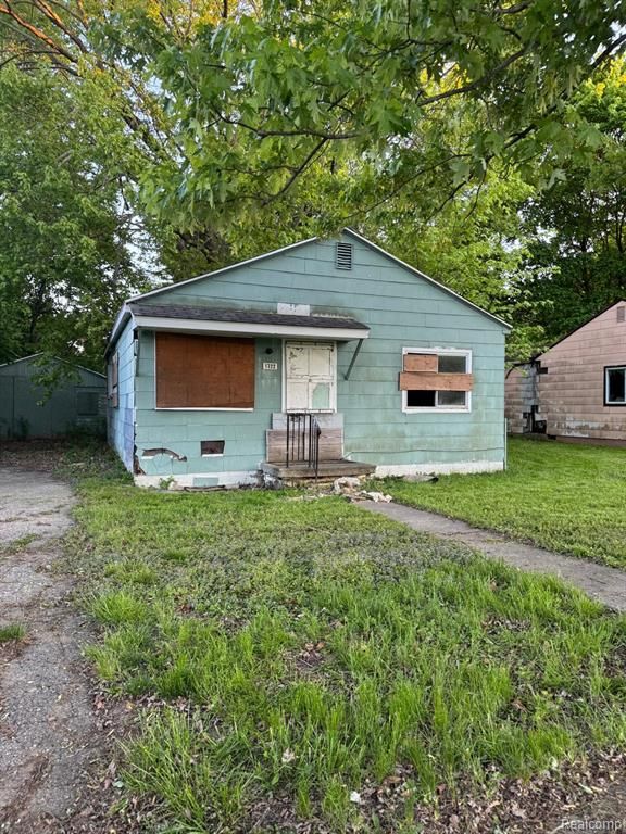 1722 Polly Street, Flint, MI 48505