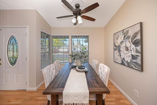 632 Oakborough Ave, Roseville, CA 95747