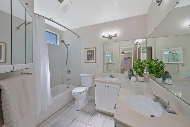 632 Oakborough Ave, Roseville, CA 95747