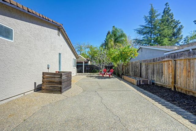 632 Oakborough Ave, Roseville, CA 95747