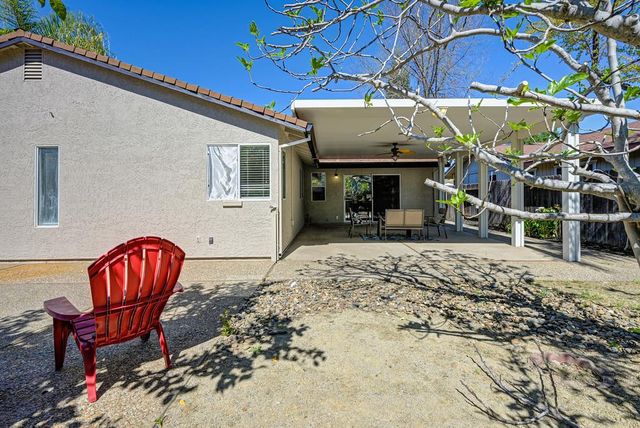 632 Oakborough Ave, Roseville, CA 95747