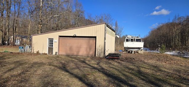 6883 62nd Street, South Haven, MI 49090