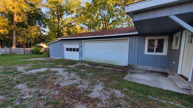 913 N Monroe Street, Lowell, MI 49331