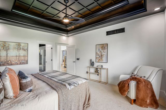 9304 Bowman Farms Lane, Sylvania, OH 43560