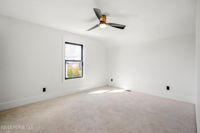 9304 Bowman Farms Lane, Sylvania, OH 43560