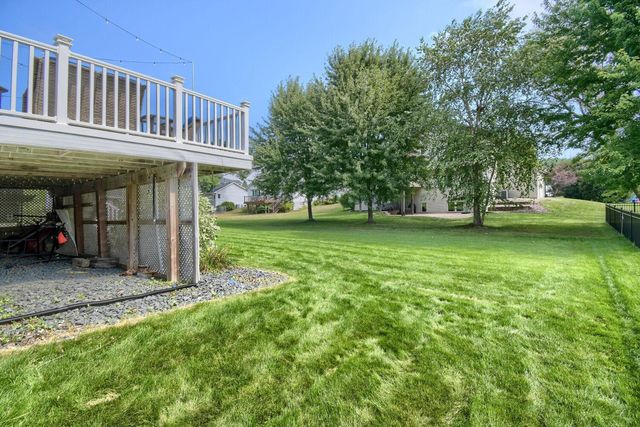 224 Pendryn Hill Bay, Woodbury, MN 55125