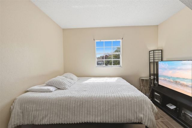 2732 HIDDEN COVE COURT, Orlando, FL 32822