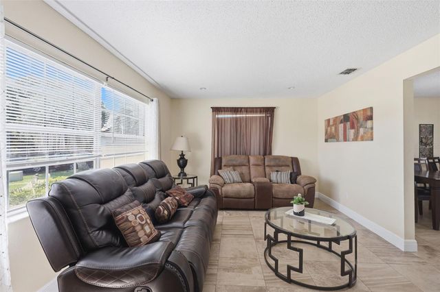 2732 HIDDEN COVE COURT, Orlando, FL 32822