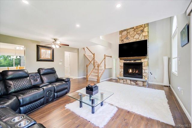 152 Eagleton Drive, Monroe, NY 10950
